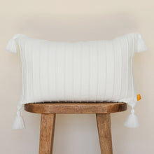 Load image into Gallery viewer, Ribbed Lumbar Pillow Cover with Tassels 14x22
